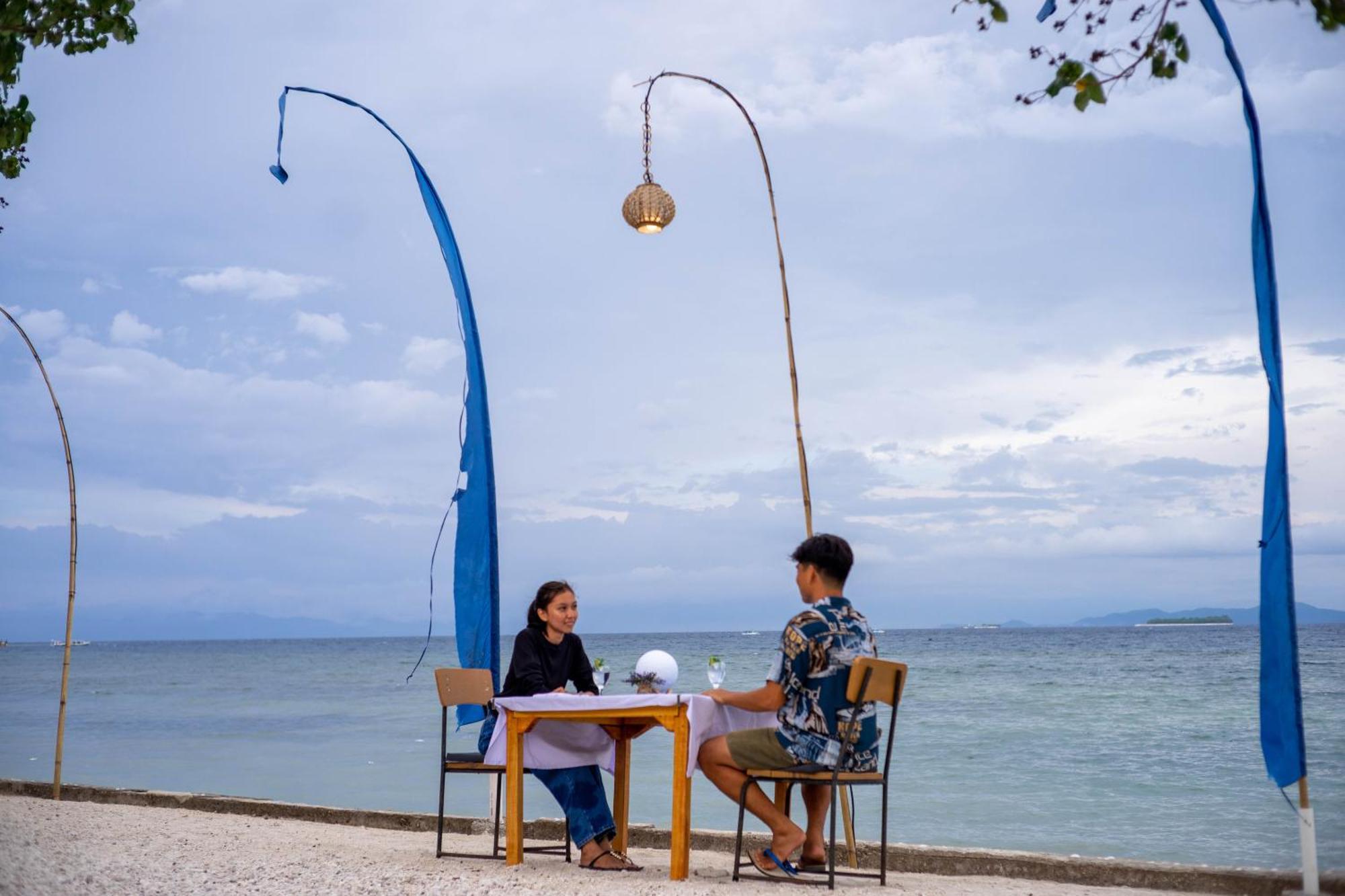 Yut'S Inn Flower Paradise Gili Gede Exterior photo